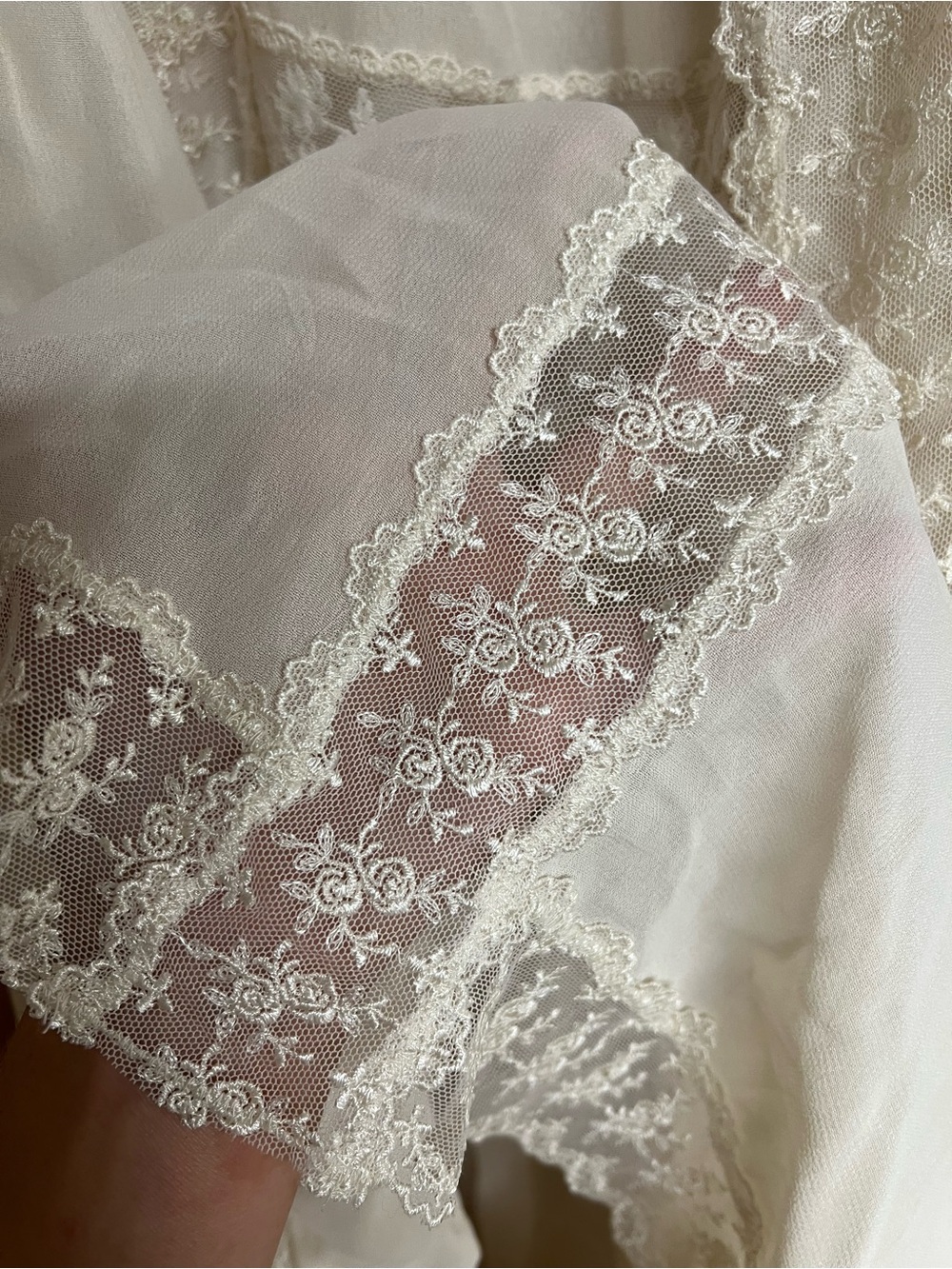 Reformation Cream Tiered Lace Maxi Skirt - Picture 3 of 5